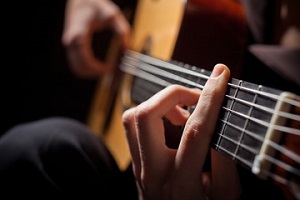 Gitarren spielen